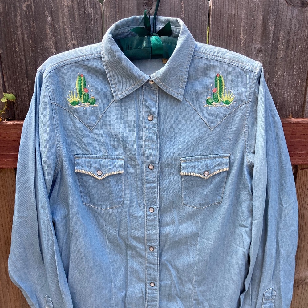 Wrangler Denim Button Down- Size M with Cactus Embroidery
